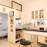 Vita Nova House 3 Camere 3 Bagni Perfetta Per Famiglie E Gruppi A Due Passi Da Termini